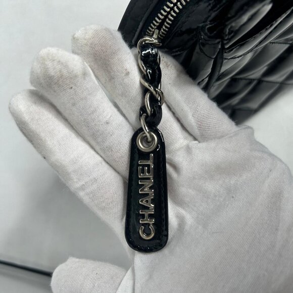 💎✨Authentic✨💎Chanel Handbag Black Patent Leather - Picture 11 of 15